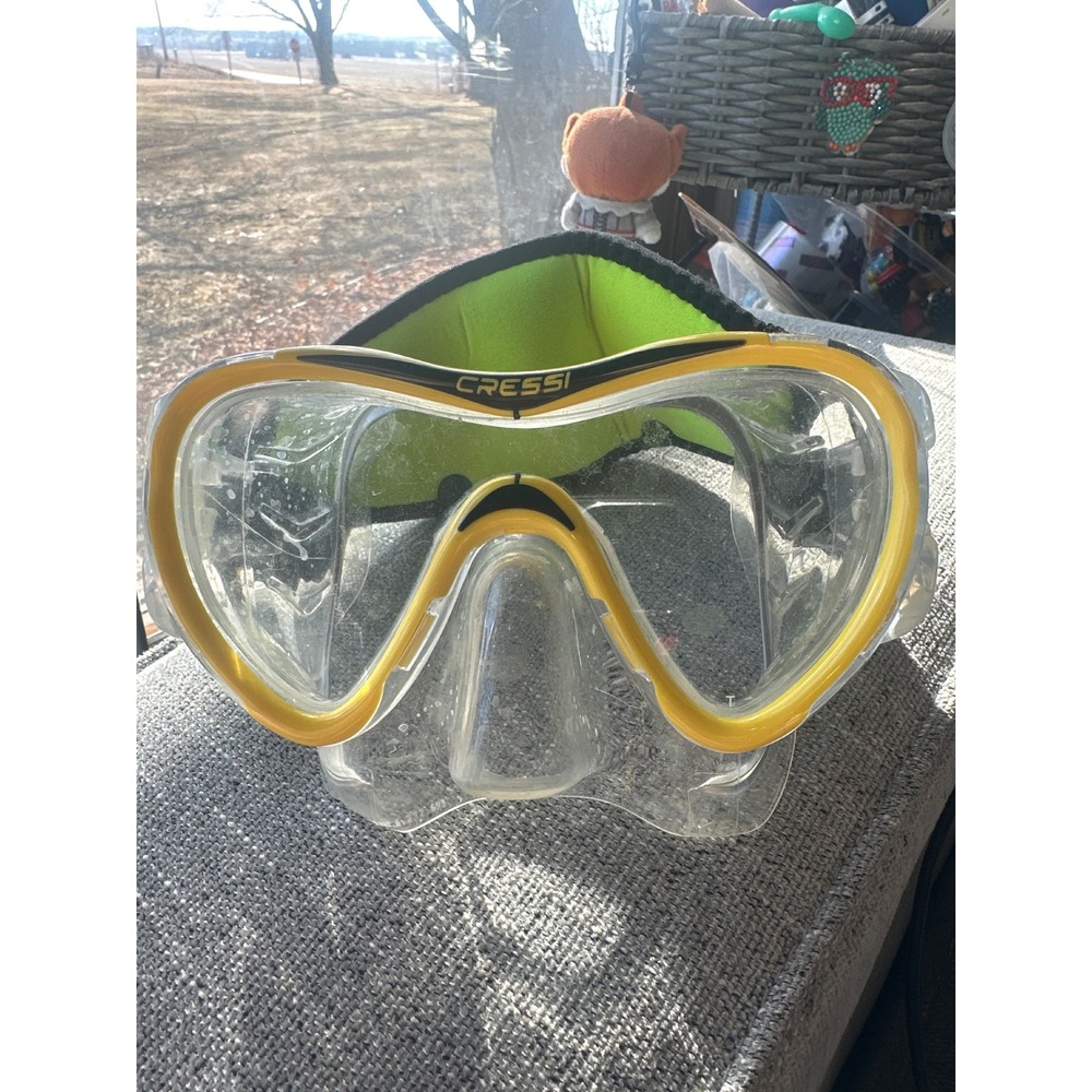 Cressi Piuma Evolution Crystal Scuba Diving Mask DS334510 with Case & Strap